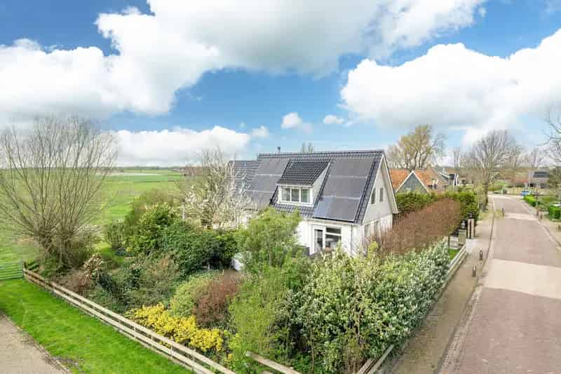 Vrijstaande woning 200m² met appartement  Royale tuin