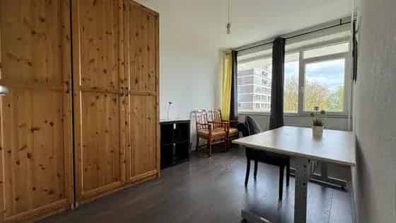 3 Kamer Appartement 76m2 Amsterdam Gemeubileerd Balkon Berging