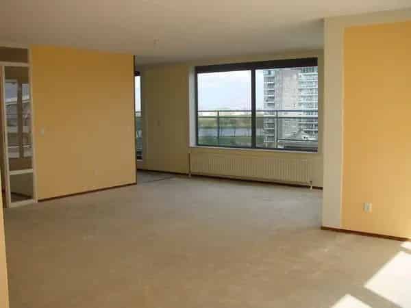 Modern Appartement Diemen Ruim Dakterras Twee Slaapkamers