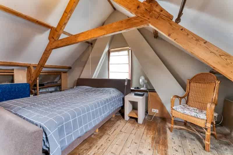 Charmante woning Nieuwvliet met bijgebouw nabij zee