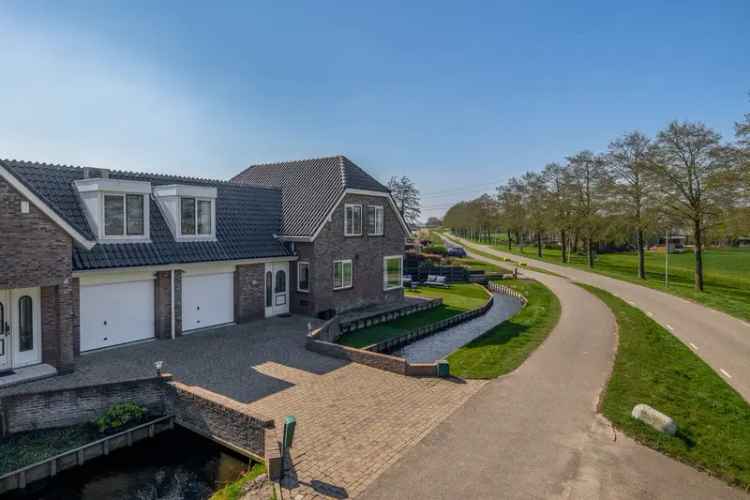 Royale 2-onder-1-kapwoning Zevenhuizen 4 slaapkamers 2 badkamers