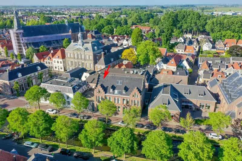 Huis te koop Weesp Oudegracht 6 Slaapkamers 2 Badkamers