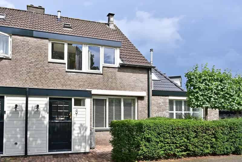 Huis te koop: Loevestein 5 1275 CS Huizen | Funda