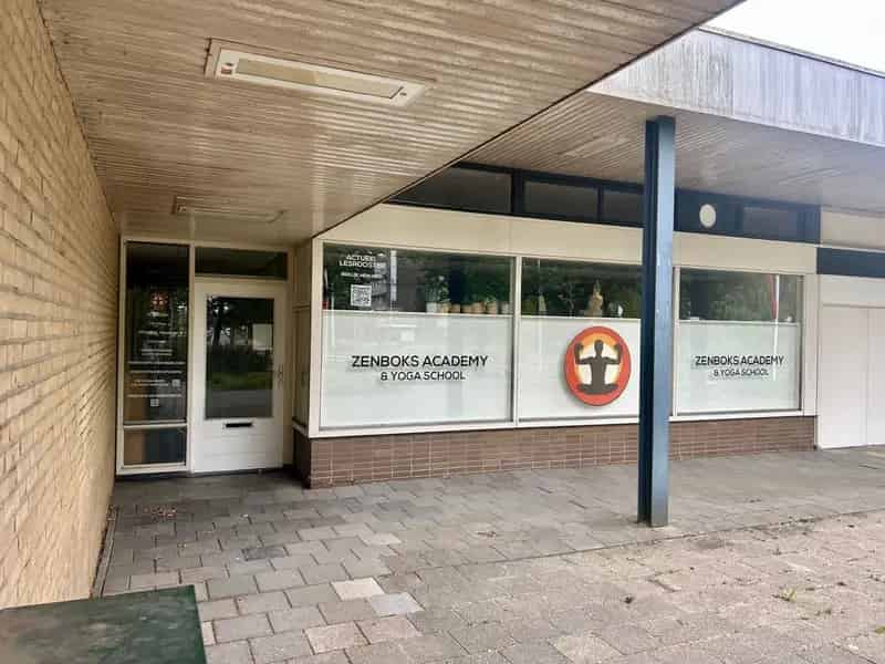 Belegging Arnhem: Verhuurde Bedrijfsruimte Middachtensingel