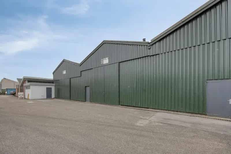 Bedrijfshal Elburg | Zoek bedrijfshallen te huur: J.P. Broekhovenstraat 11 8081 HB Elburg 
