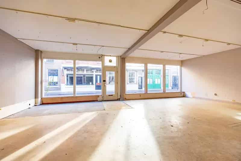 Winkel te Koop Delft Breestraat 155m² Gemeentelijk Monument