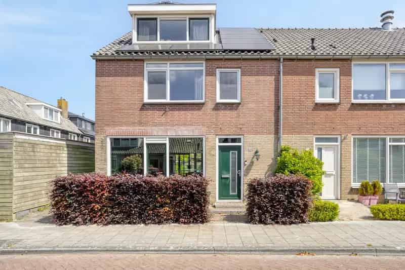 Moderne Hoekwoning 4 slaapkamers Ouderkerk aan de Amstel
