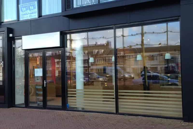 Winkel te koop Tilburg Besterdplein 145m2
