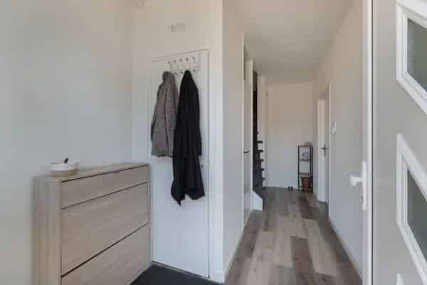 Hoekwoning Lemstervaart 5 slaapkamers moderne badkamer
