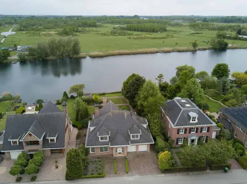Vrijstaande Villa Ridderkerk-Rijsoord Aan de Waal