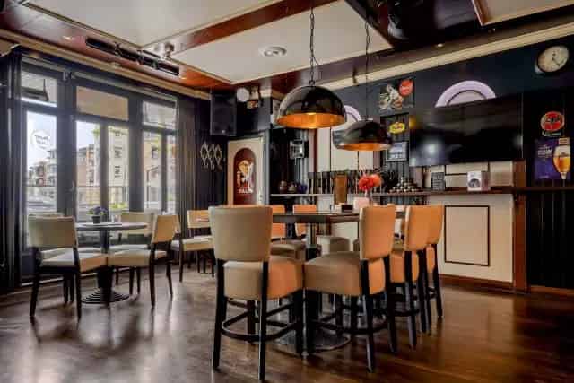 Café Marktzicht Veghel te Koop: Bruin Café met Livemuziek