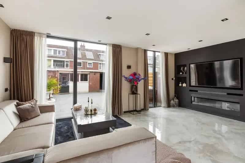 Moderne 5 Slaapkamer Eengezinswoning Staatsliedenkwartier