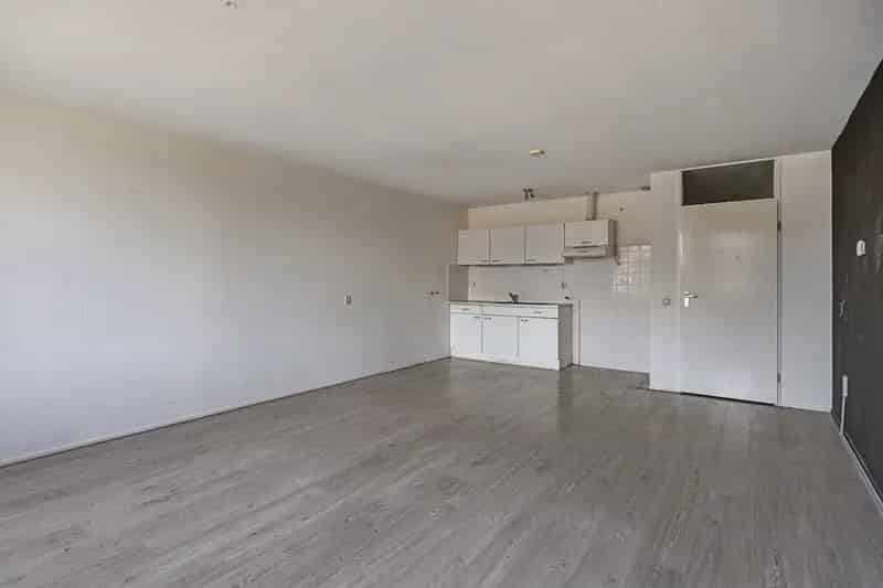 Appartement Arnhem: 3-kamerhoek appartement met balkon en berging