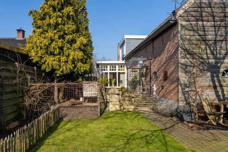 Authentieke Woonboerderij Sprang Capelle Ruime Indeling Grote Tuin