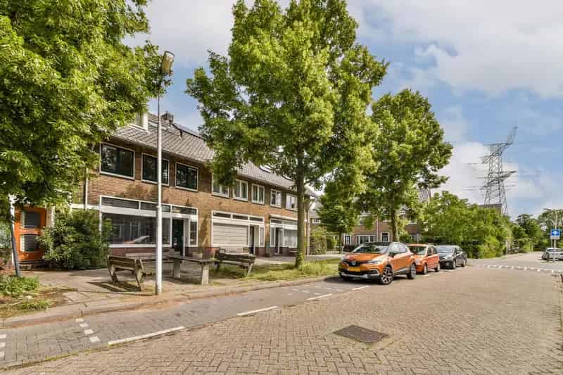 Huis Te Koop , 44, Vlielandstraat, Zaandam, Noord-Holland