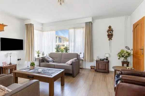Vrijstaande woning Denekamp 4 slaapkamers grote tuin