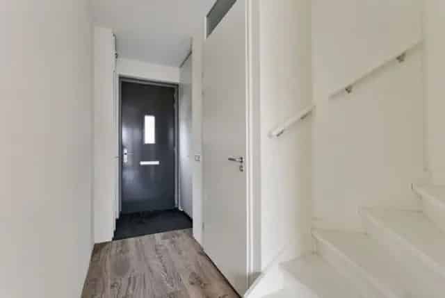 Te Huur: Eengezinswoning Vlijmen Vijfhoeven 4 Kamers 111m2