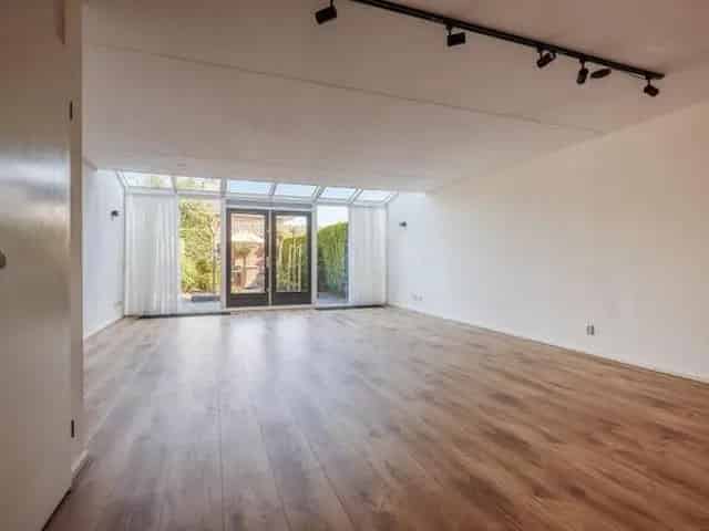 Huis te huur Kijkduin 4 slaapkamers 2 badkamers