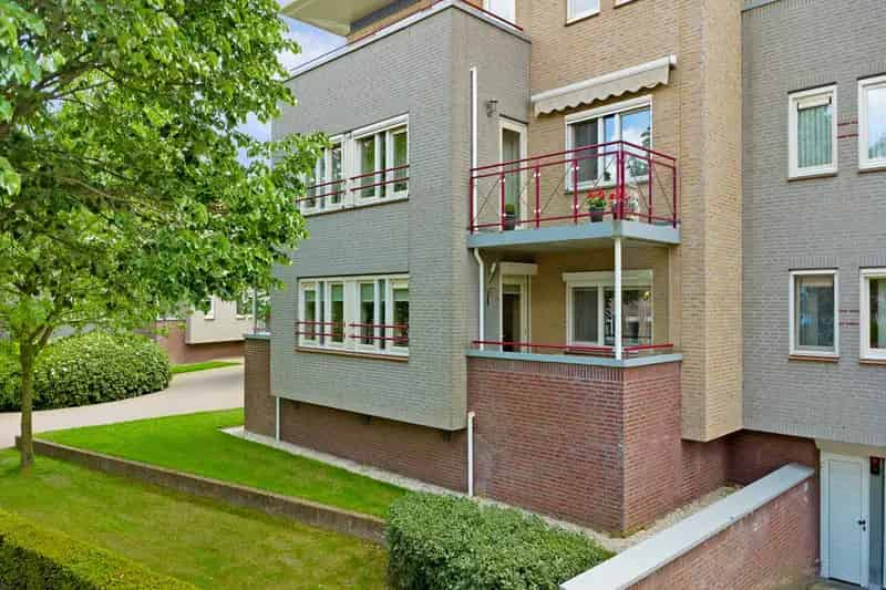 Instapklaar appartement Bladel 2 slaapkamers 2 balkons parkeerplaats