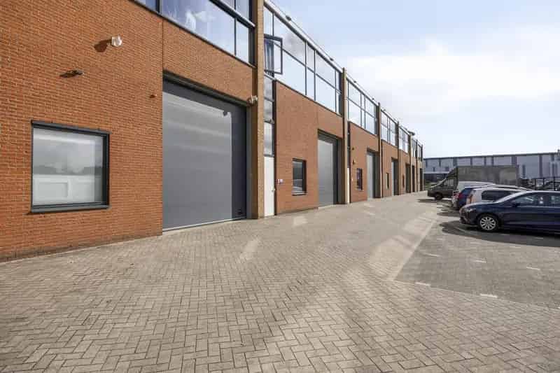 Bedrijfshal te huur Barneveld 274m2 A1 A30
