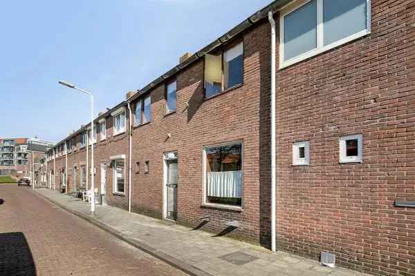 Huis Te Koop in 5, Steenoven, Breskens, Zeeland