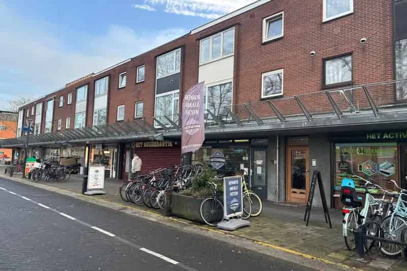 Winkel te Huur Zeist Johan van Oldenbarneveltlaan 150m2