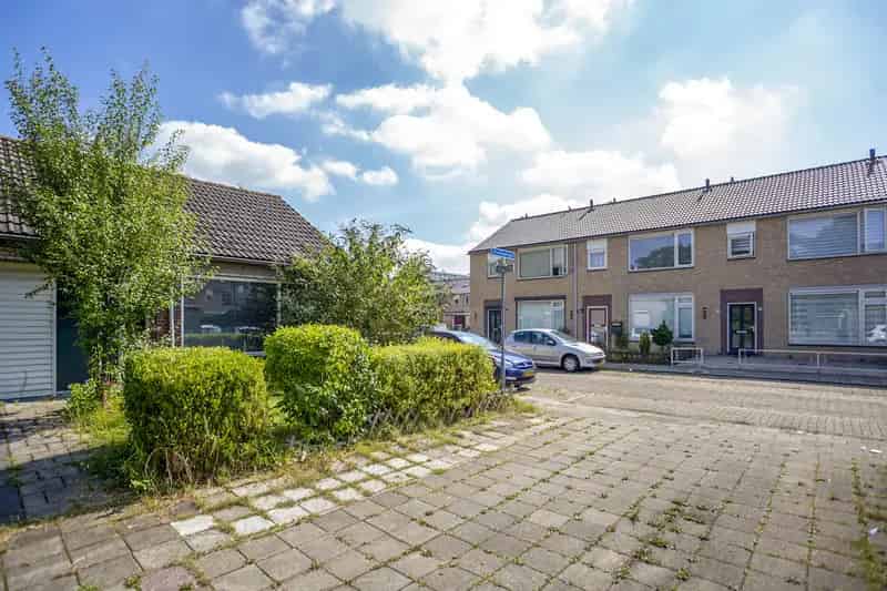 1 Slaapkamer Woning Oosterhout Bloemenbuurt Bergzolder