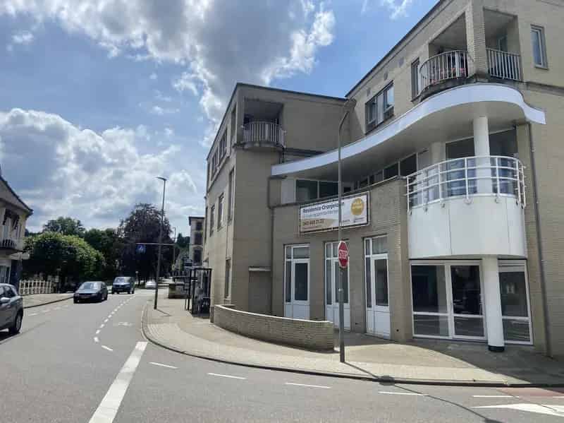 Luxe gelijkvloers appartement Valkenburg 140m²