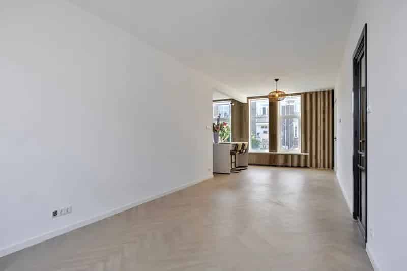 Gerenoveerd 4-kamer appartement Heesterbuurt Den Haag
