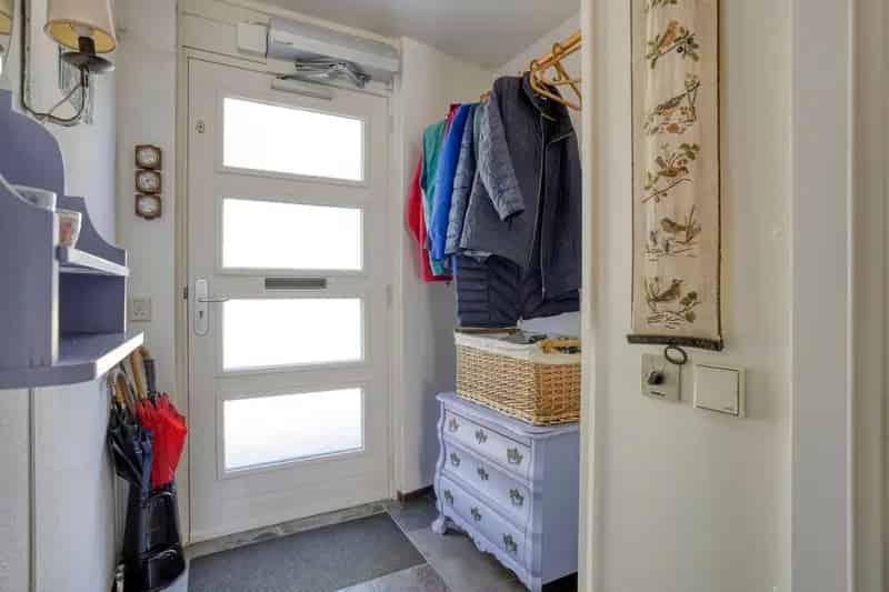 Royale 2-onder-1-kapwoning Duiven 3 slaapkamers 2 badkamers garage tuin