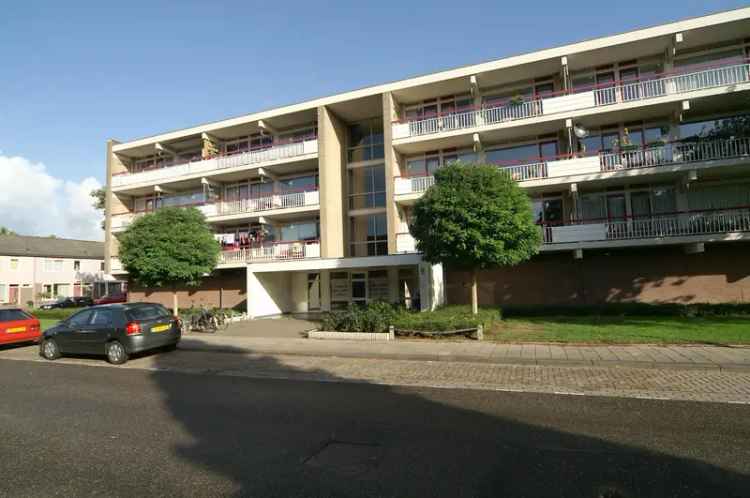 3-kamer appartement nabij centrum met garage en berging