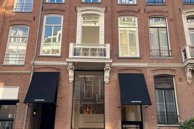 Kantoorruimte Amsterdam PC Hooftstraat 62m2