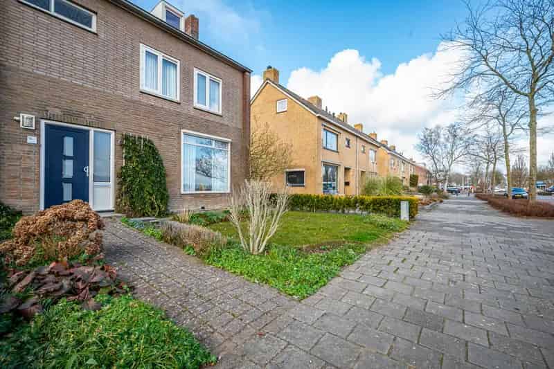Ruime Hoekwoning Tollebeek 3 Slaapkamers Diepe Tuin