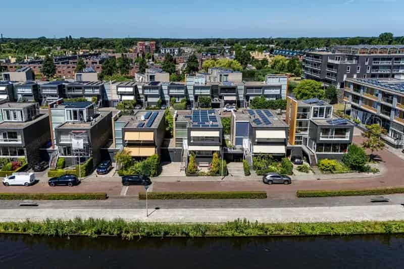 Huis te koop: Hofvliet 81 2251 TJ Voorschoten | Funda