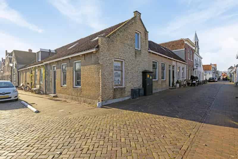 Huis te koop Brielle renovatieproject havenzicht