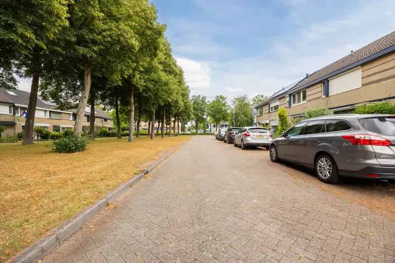 Huis te koop Oosterhout 4 slaapkamers ruime tuin garage