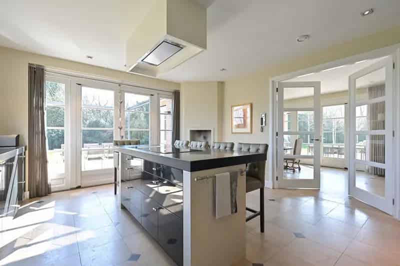 Luxe Villa Wassenaar 5 Slaapkamers Zwembad Grote Tuin