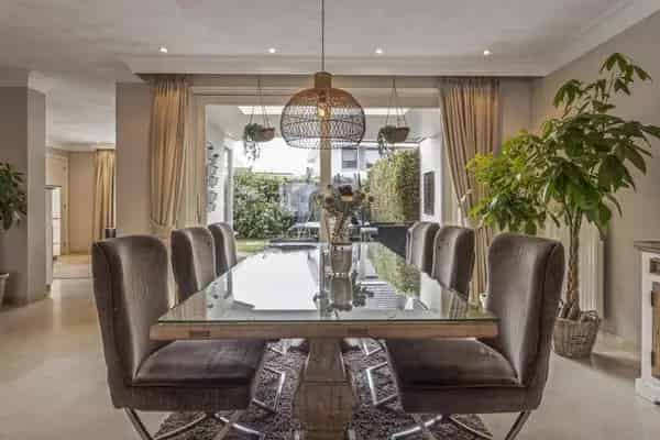 Grote Tweekapper Dierdonk 5 Slaapkamers Mogelijk