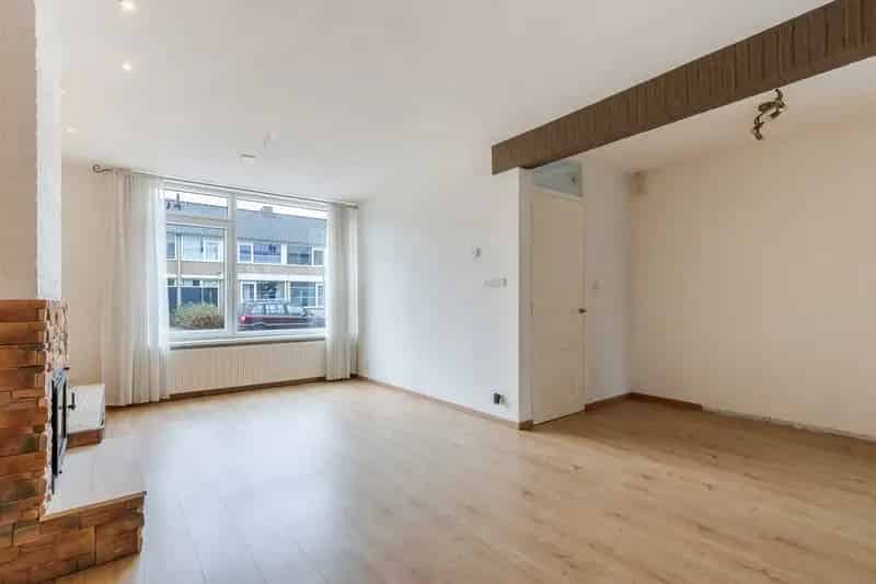 Tussenwoning Oosterhout 3 slaapkamers tuin starters gezin