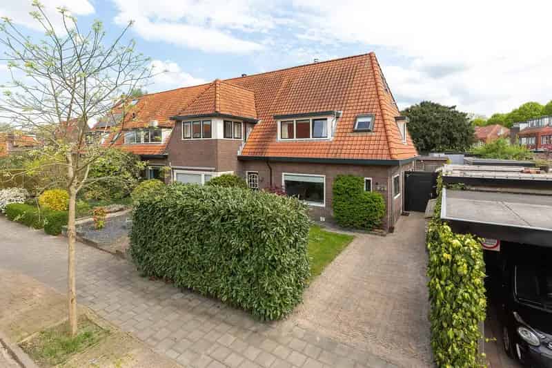 Huis te koop Jacob Catsstraat Hilversum 3 slaapkamers tuin