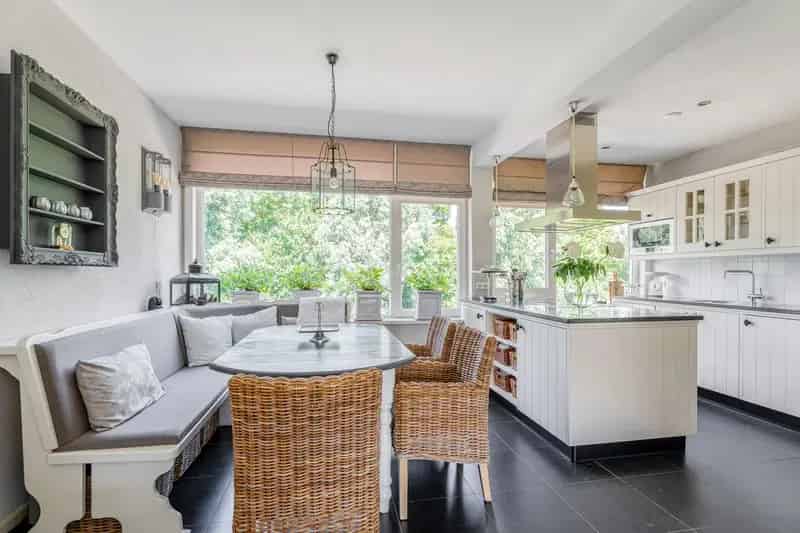 Moderne gezinswoning Overschie Garage Balkon Tuin 3 slaapkamers