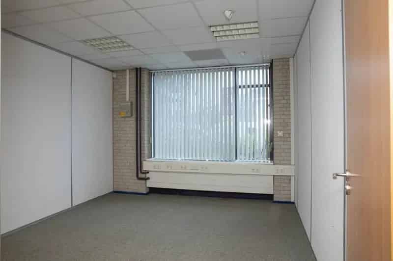 Kantoorruimte Gouda - 1410m² - nabij A12 en NS station