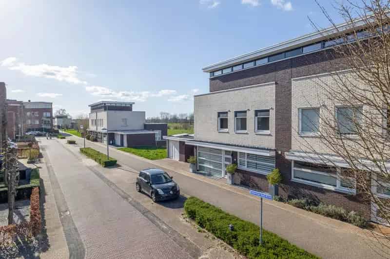 Twee Onder Een Kap Waterwoning Wageningen
