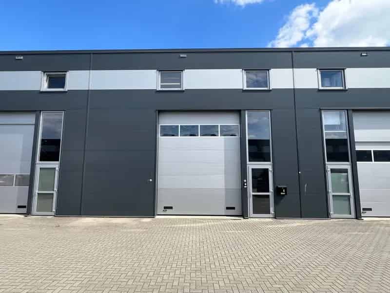 Bedrijfshal Ede | Zoek bedrijfshallen te huur: Voltastraat 5-E 6716 AJ Ede 