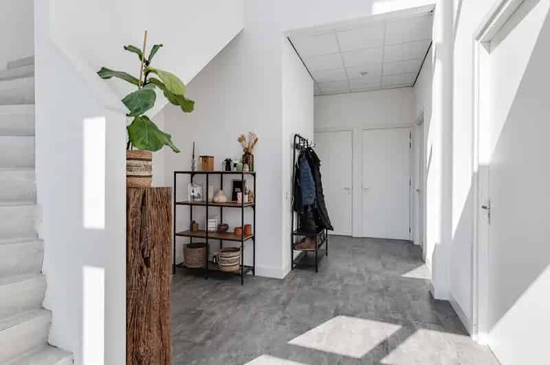 Bedrijfsruimte te huur Zeeland 842m² showroom kantoor