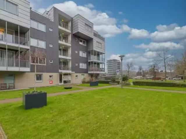 Waterpark Heemstede: Ruim 4-kamer appartement met balkon en parkeerplaats