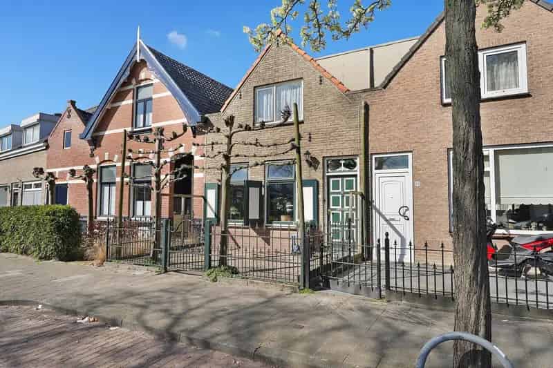 Ruime Tussenwoning Oost-Souburg 3 slaapkamers 6 Zonnepanelen