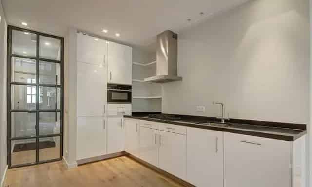 Amsterdam Scheldebuurt 4 Kamer Benedenwoning 80m2