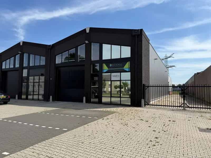 Bedrijfshal Oss | Zoek bedrijfshallen te huur: Landweerstraat-Zuid 138-C 5349 AK Oss 