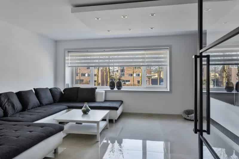 Moderne Drive Inwoning De Vijfhoek 3 slaapkamers Energielabel A 11 Zonnepanelen